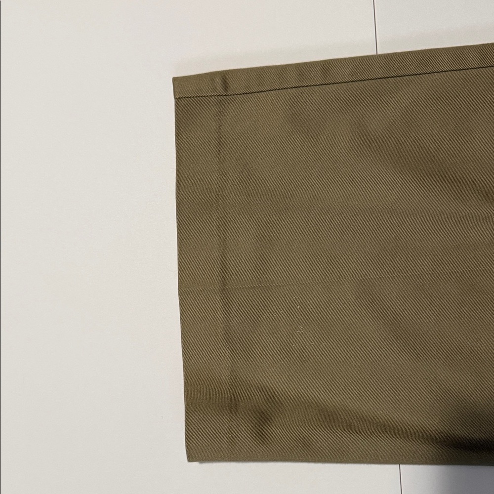 Roundtree & Yorke Tan Chinos - Picture 5 of 6